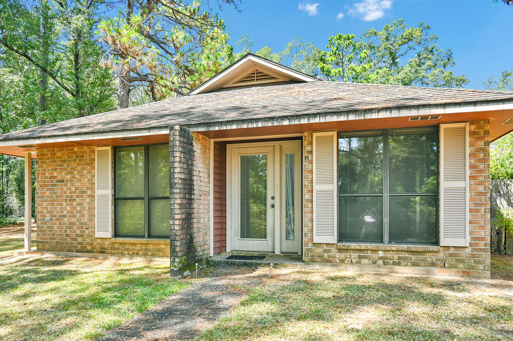 891 Woodridge Place