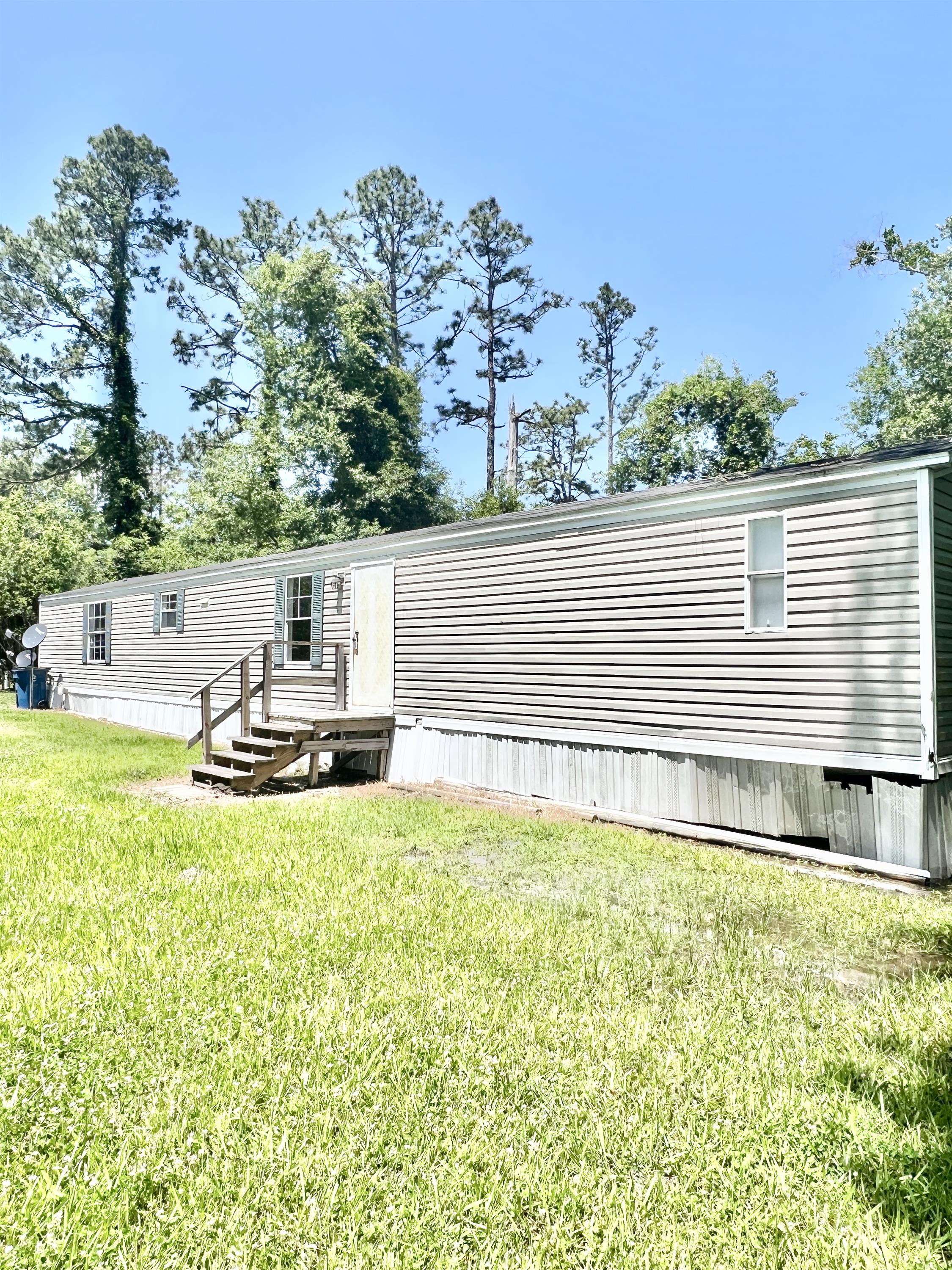 1090 Clark Road